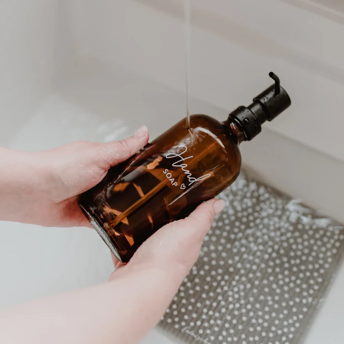 Skleněný dávkovač mýdla Heart 500 ml