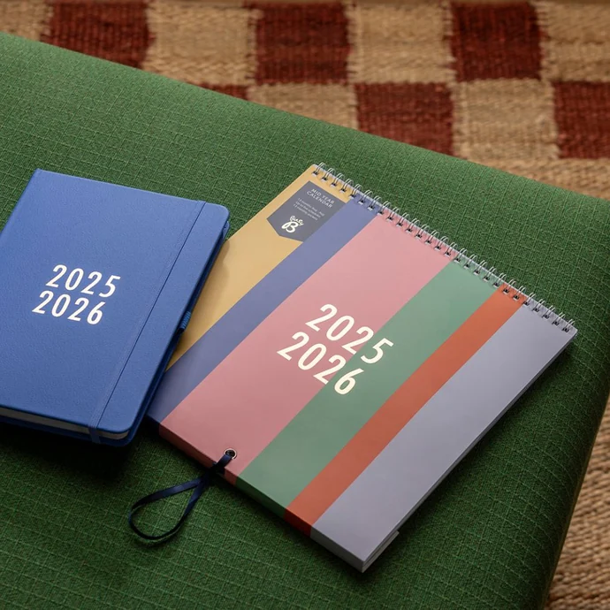 Rodinný nástěnný kalendář Stripe 2025/26